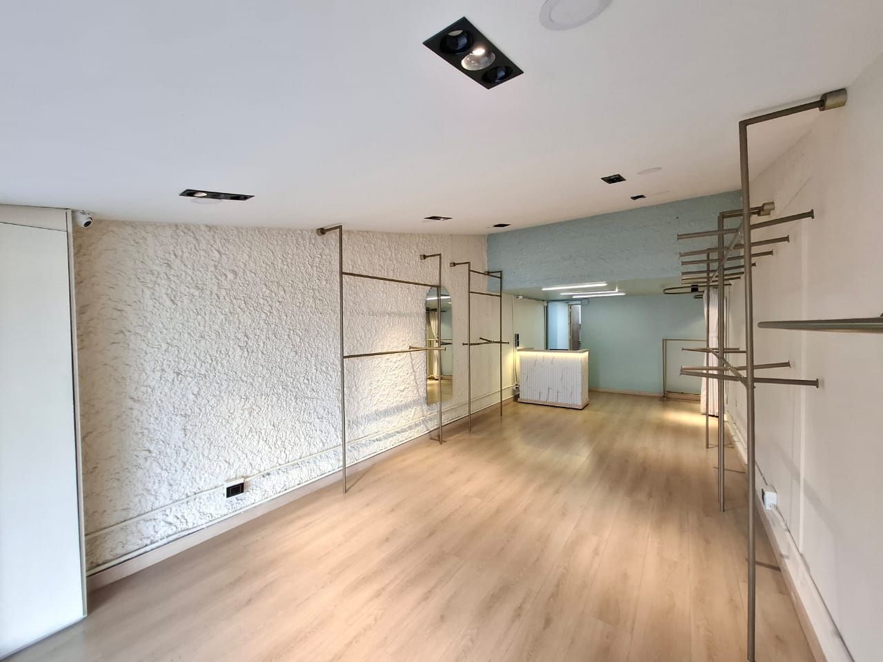 Local en arriendo Antioquia Medellín Granada 40 m2 Habitaciones 0 Baños 1 Garajes 0 Precio $3500000