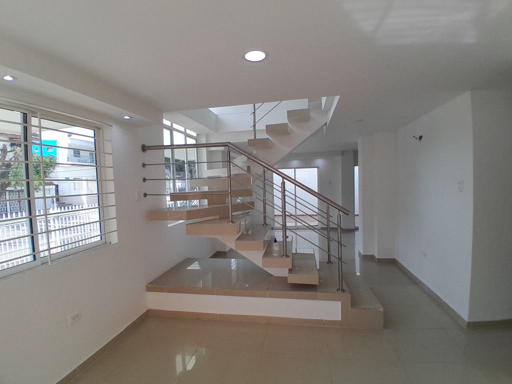 Casa en venta Atlántico Barranquilla Ciudad Jardin 146 m2 Habitaciones 3 Baños 2 Garajes 2 Precio $680000000
