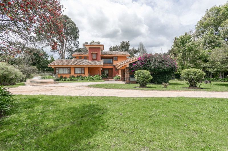 Casa Campestre en venta Cundinamarca Tabio Tabio 550 m2 Habitaciones 4 Baños 4 Garajes 5 Precio $4200000000