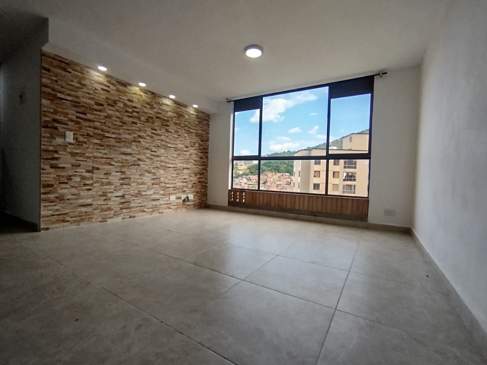 Apartamento en arriendo Antioquia Bello Asentamiento Hato Viejo 55 m2 Habitaciones 3 Baños 2 Garajes 0 Precio $1600000