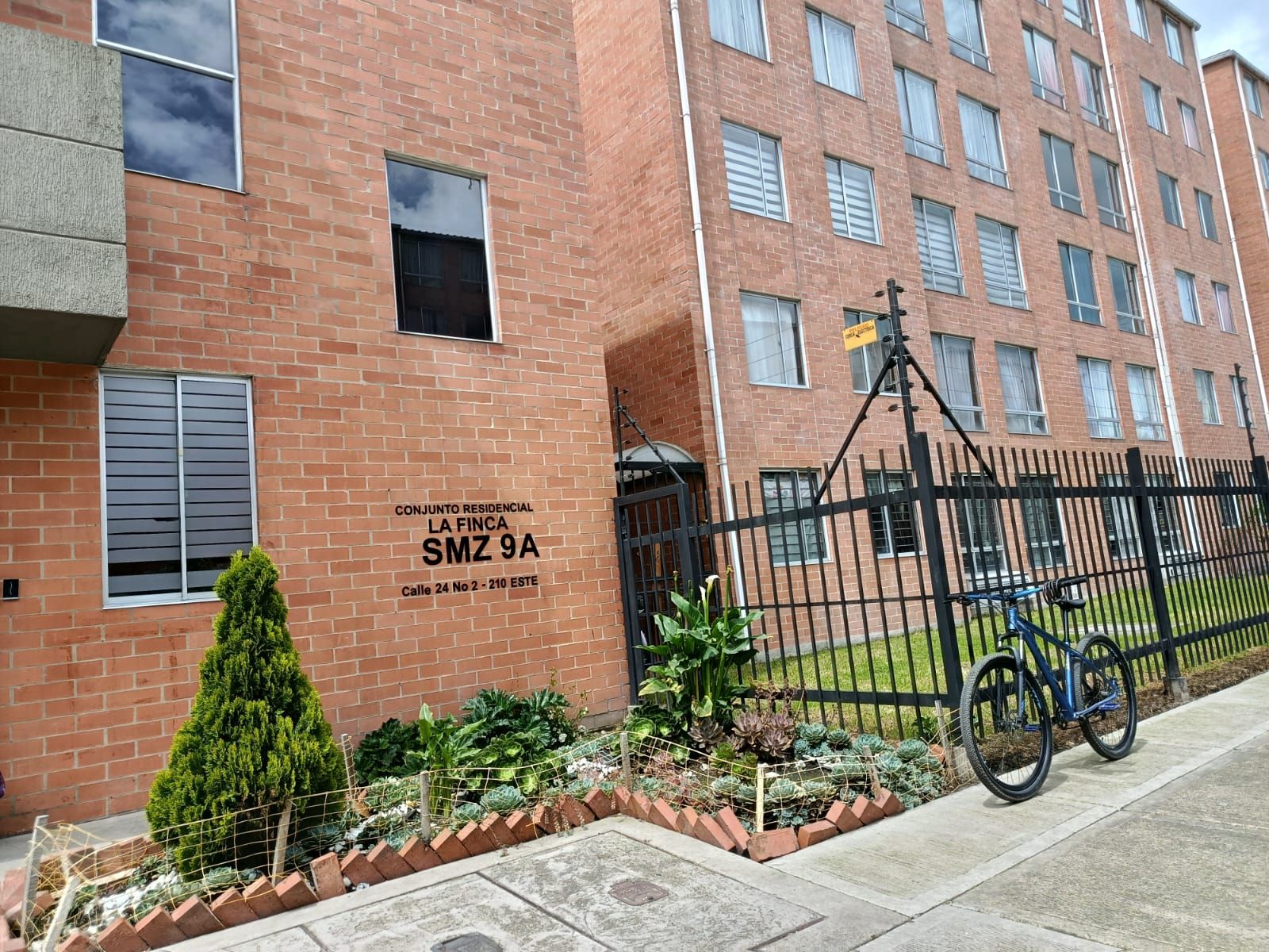 Apartamento en arriendo Cundinamarca Madrid Zona Centro 63 m2 Habitaciones 3 Baños 2 Garajes 0 Precio $900000