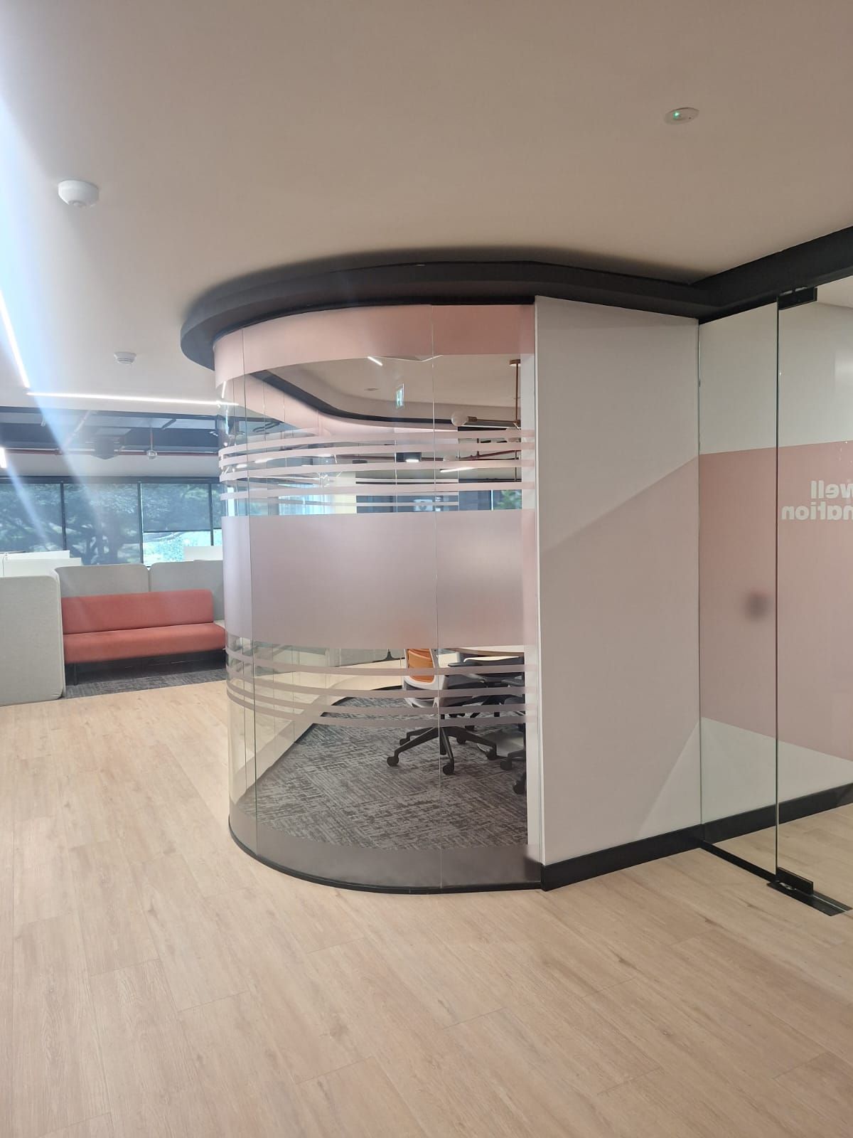 Oficina en arriendo Antioquia Medellín Alejandria 909 m2 Habitaciones 0 Baños 0 Garajes 0 Precio $94357151