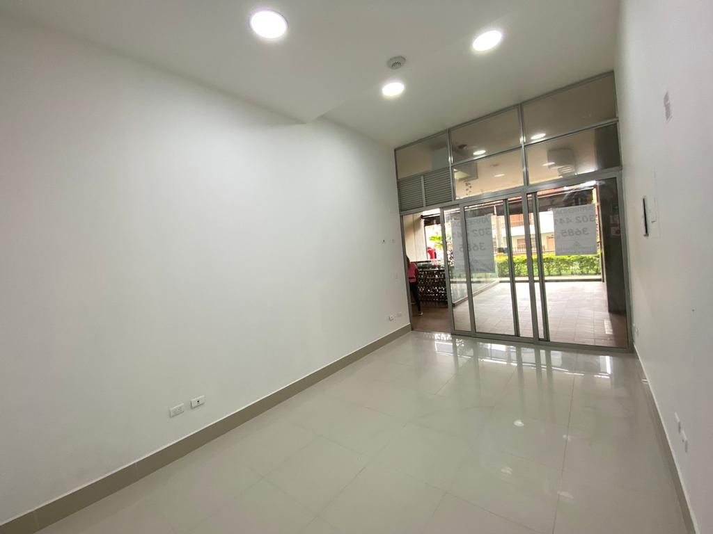 Local en arriendo Antioquia Bello Parque Tulio Ospina 20 m2 Habitaciones 0 Baños 1 Garajes 0 Precio $1600000
