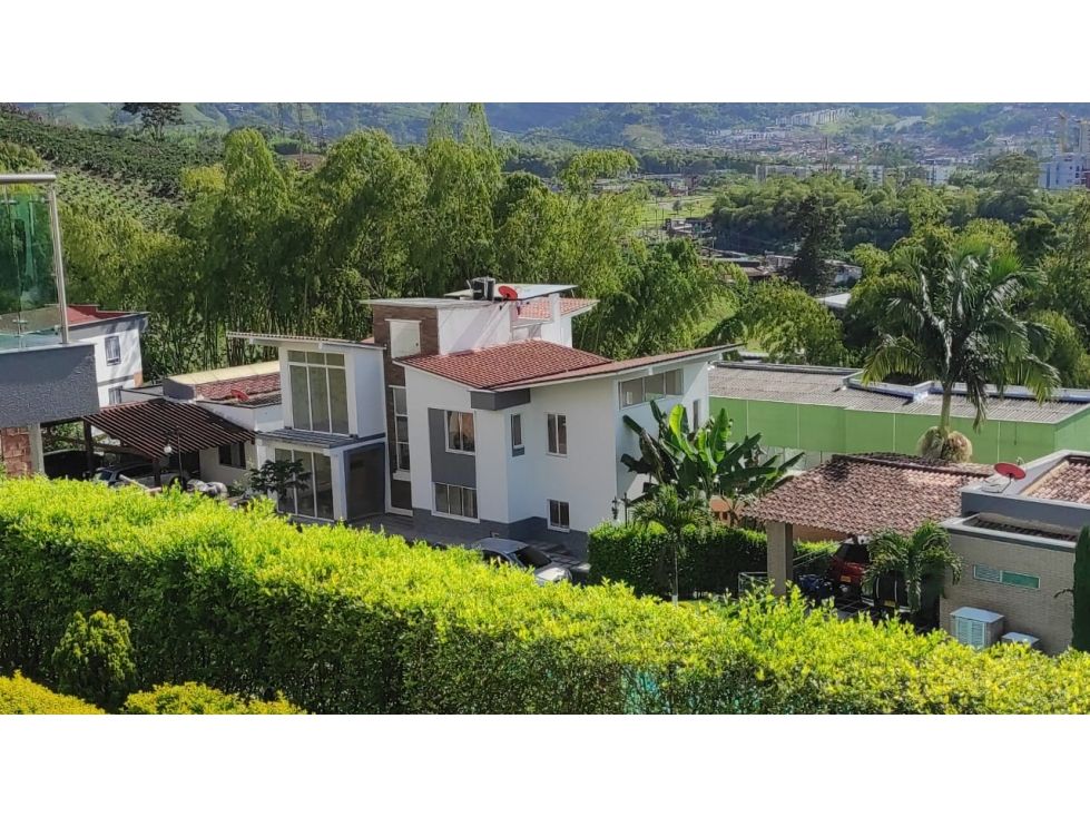 Casa en venta Risaralda Dosquebradas Ub Campestre C 430 m2 Habitaciones 7 Baños 8 Garajes 3 Precio $1300000000