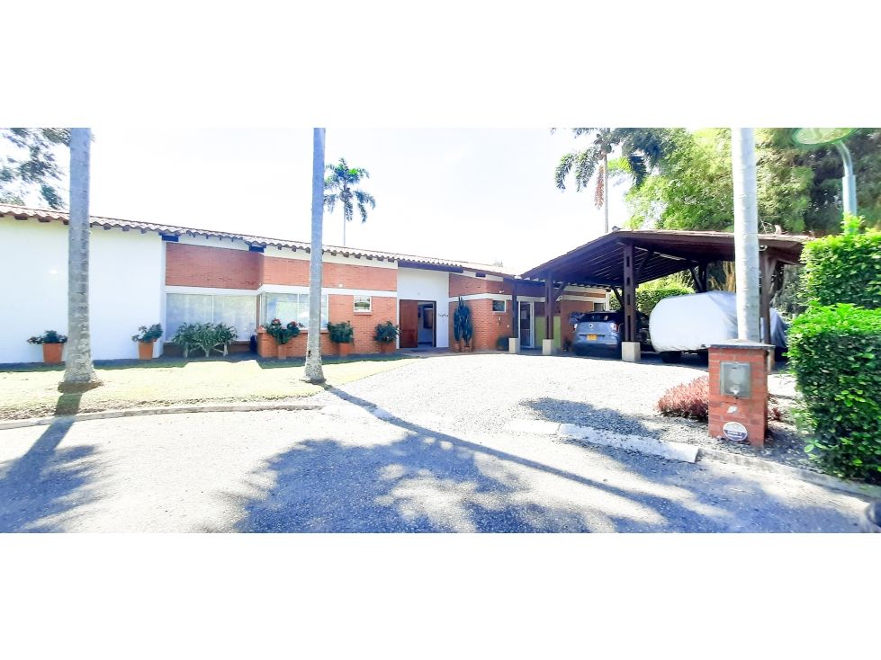 Casa en venta Risaralda Pereira Pereira 323 m2 Habitaciones 3 Baños 2 Garajes 2 Precio $1500000000