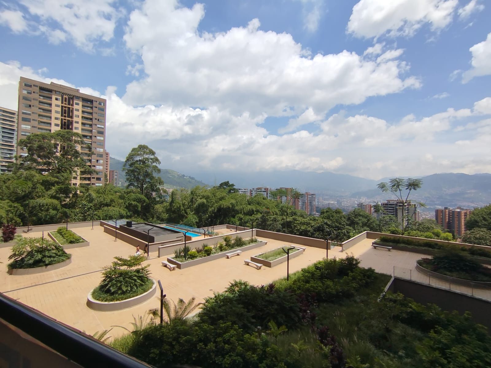 Apartaestudio en arriendo Antioquia Envigado Quintas De La Serrania 65 m2 Habitaciones 1 Baños 2 Garajes 0 Precio $3300000