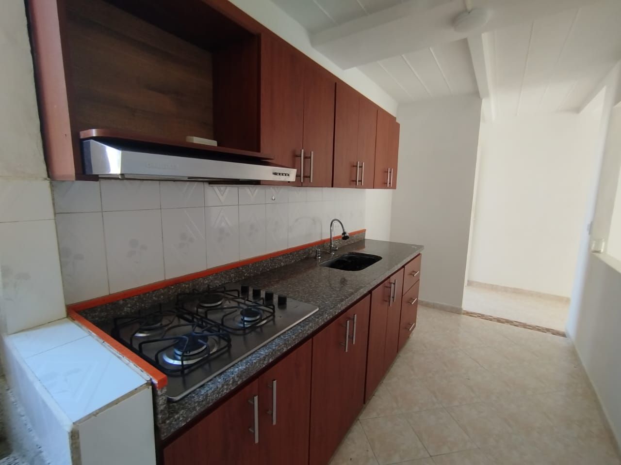 Apartamento en arriendo Antioquia Medellín Calasanz 80 m2 Habitaciones 3 Baños 2 Garajes 0 Precio $2300000