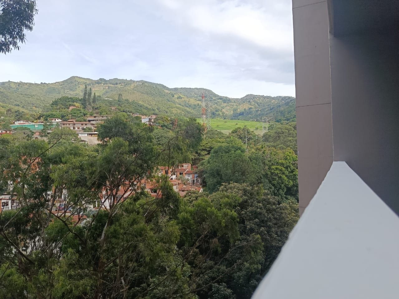 Apartamento en arriendo Antioquia Copacabana Machado 56 m2 Habitaciones 3 Baños 2 Garajes 0 Precio $1450000