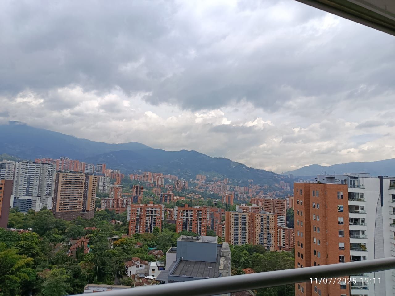 Apartamento en arriendo Antioquia Envigado El Esmeraldal 89 m2 Habitaciones 3 Baños 1 Garajes 0 Precio $4500000