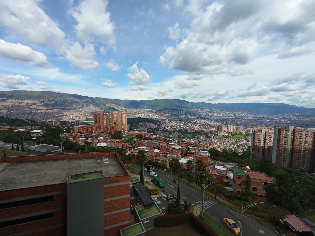 Apartamento en arriendo Antioquia Medellín Urbanizacion Manesa 55 m2 Habitaciones 3 Baños 2 Garajes 0 Precio $1650000