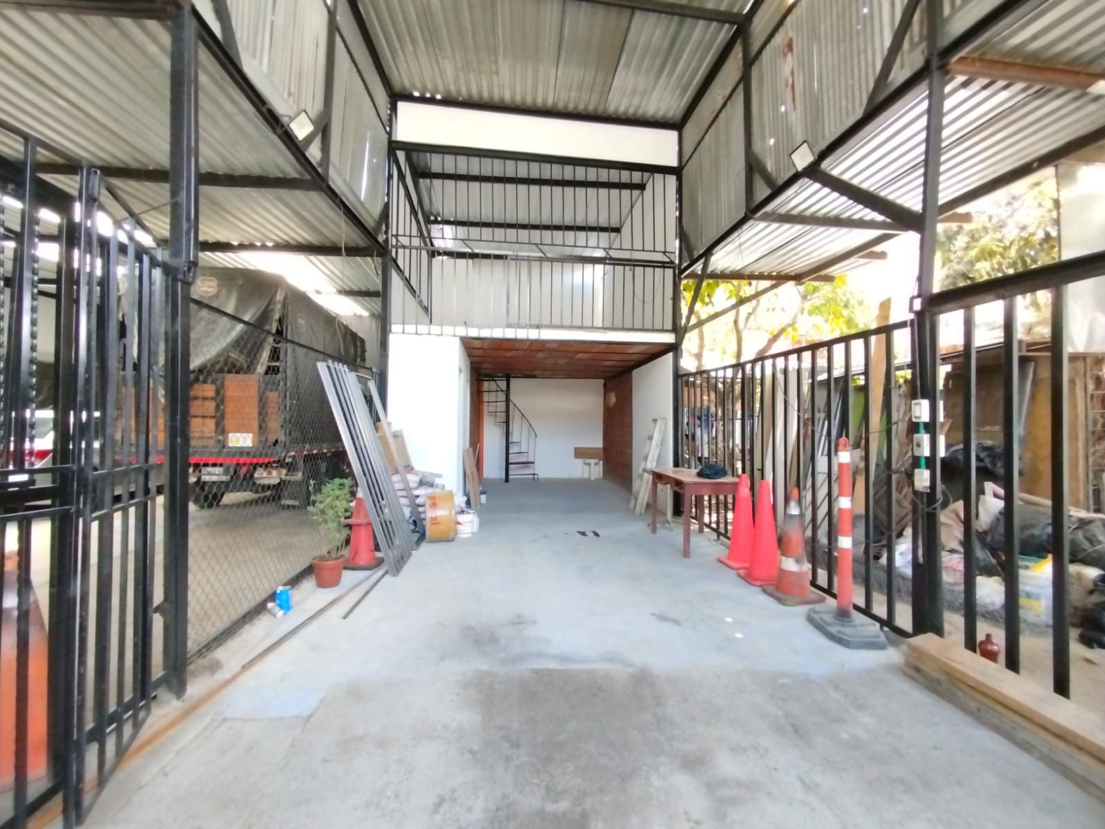Local en arriendo Antioquia La Ceja Centro 100 m2 Habitaciones 0 Baños 1 Garajes 0 Precio $4000000