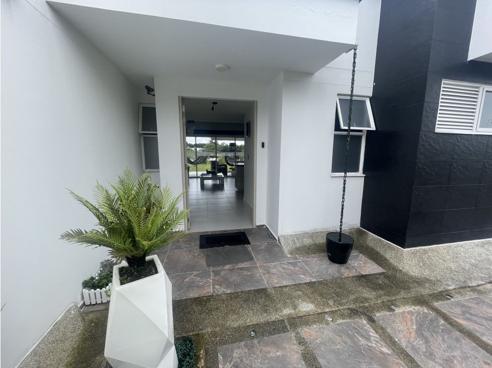Apartaestudio en arriendo Risaralda Pereira Pereira 230 m2 Habitaciones 3 Baños 2 Garajes 2 Precio $8000000