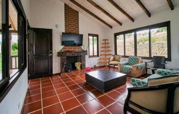 Finca en venta Valle Del Cauca Dagua Dagua 210 m2 Habitaciones 4 Baños 3 Garajes 10 Precio $790000000