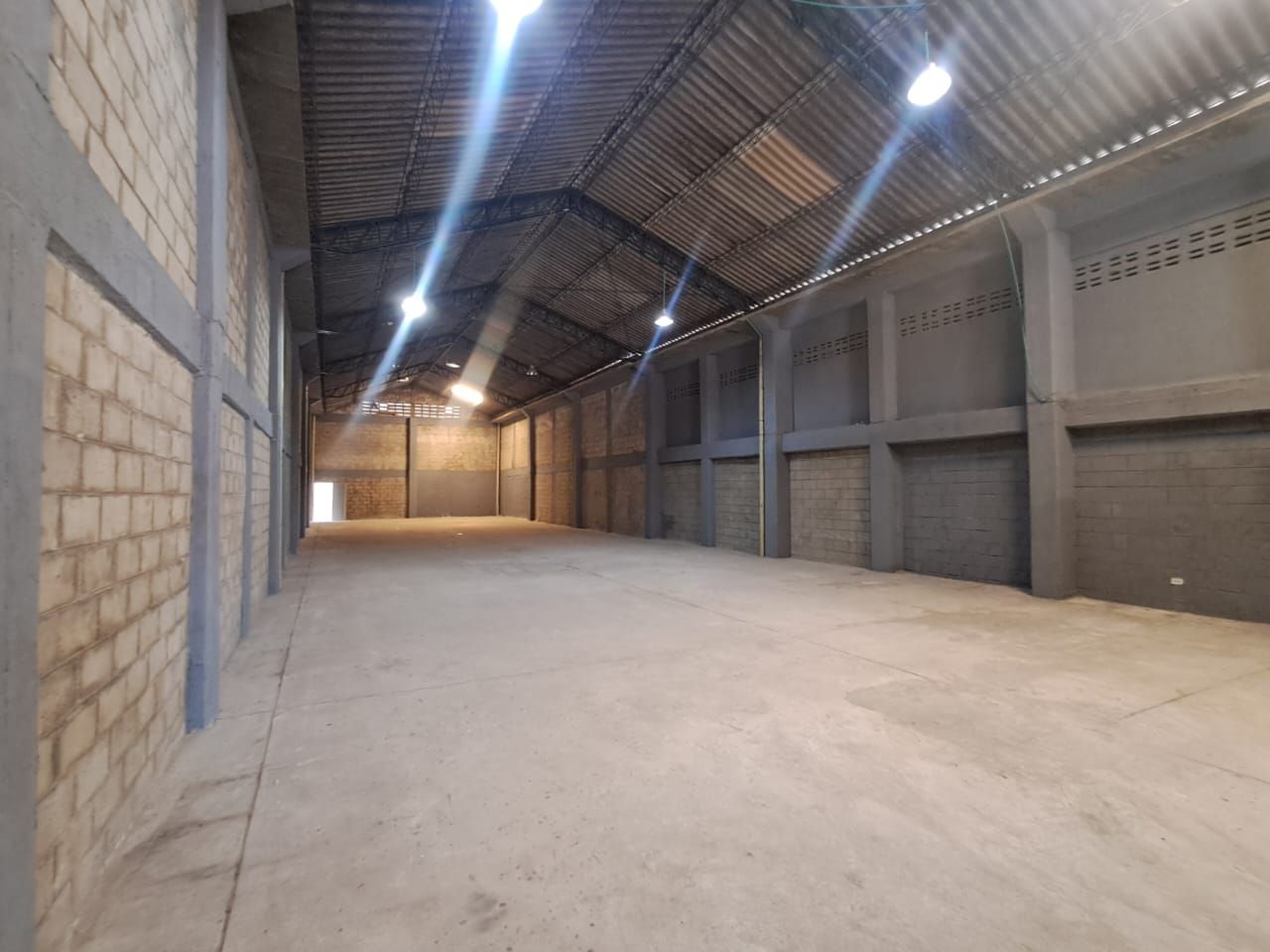 Bodega en arriendo Atlántico Barranquilla Chiquinquira 400 m2 Habitaciones 0 Baños 3 Garajes 0 Precio $9400000