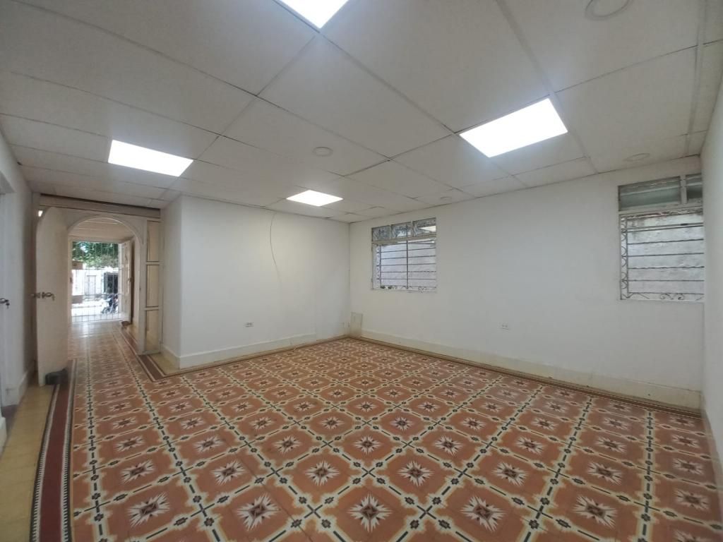 Casa en arriendo Atlántico Barranquilla Boston 396 m2 Habitaciones 5 Baños 2 Garajes 1 Precio $2800000