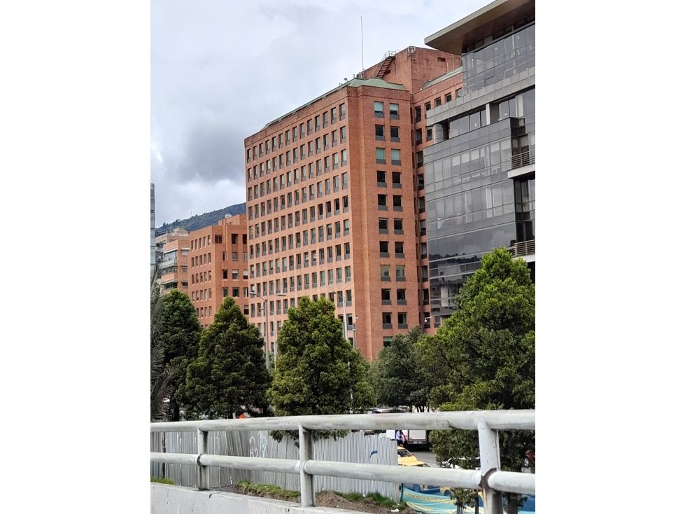 Oficina en venta Cundinamarca Bogotá Chico Norte Et Iii 110 m2 Habitaciones 0 Baños 1 Garajes 2 Precio $780000000
