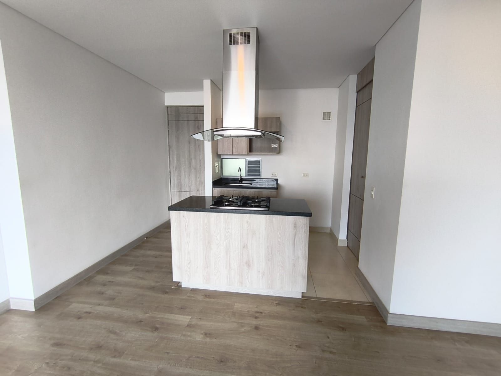 Apartamento en arriendo Antioquia Rionegro Santa Ana 69 m2 Habitaciones 2 Baños 2 Garajes 1 Precio $2713000