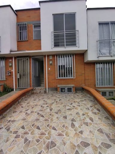 Casa en arriendo Risaralda Pereira Ur Villa Verde 63 m2 Habitaciones 3 Baños 2 Garajes 1 Precio $1400000