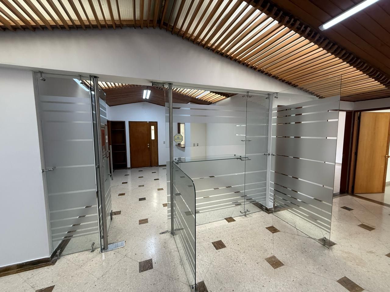 Oficina en venta Cundinamarca Bogotá Chicó Norte 200 m2 Habitaciones 0 Baños 3 Garajes 0 Precio $1675000000