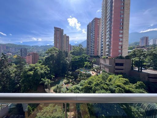 Apartamento en venta Antioquia Medellín El Tesoro 134 m2 Habitaciones 3 Baños 3 Garajes 2 Precio $1195000000