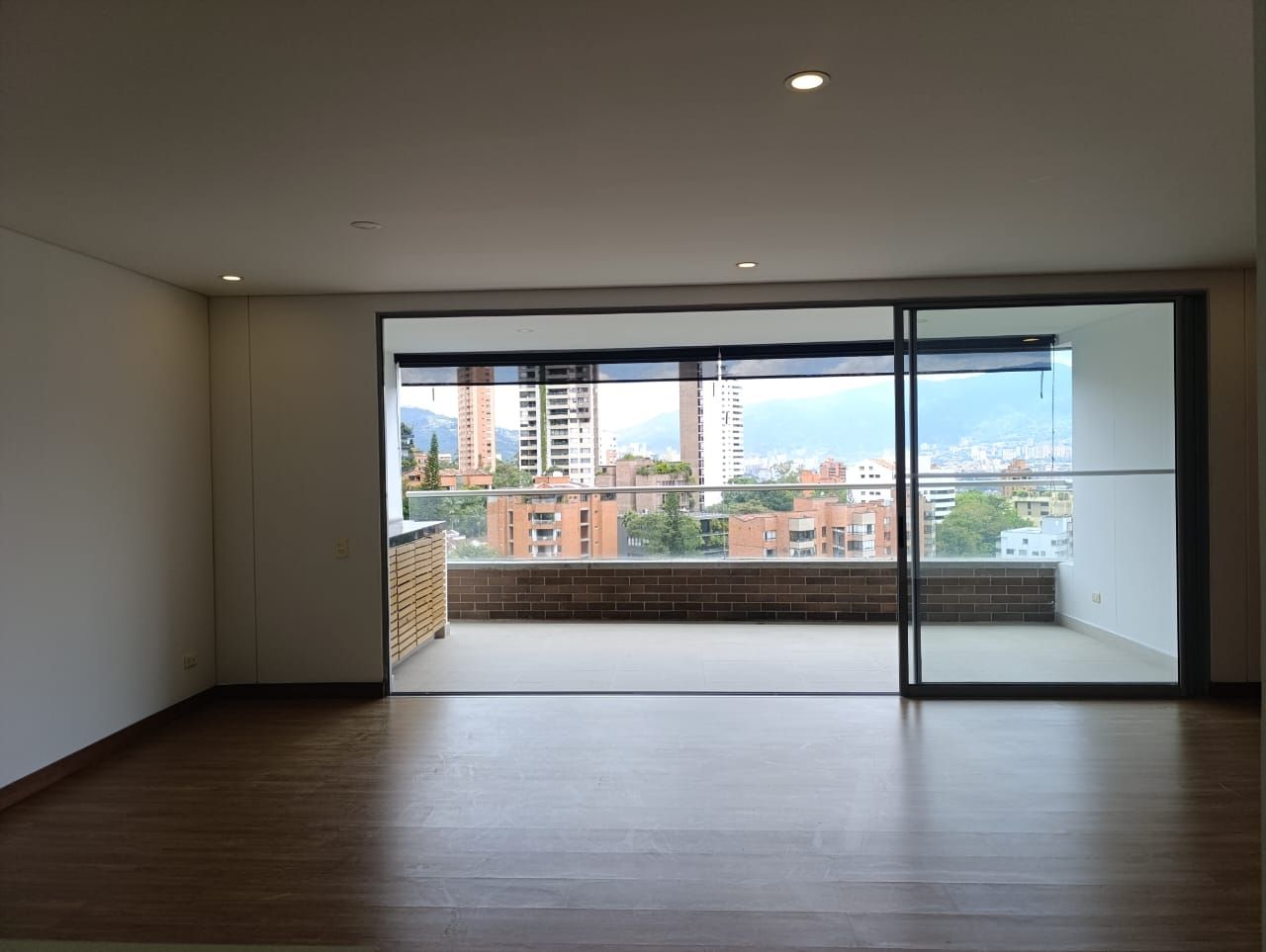 Apartamento en venta Antioquia Medellín Noel 135 m2 Habitaciones 3 Baños 3 Garajes 2 Precio $1290000000
