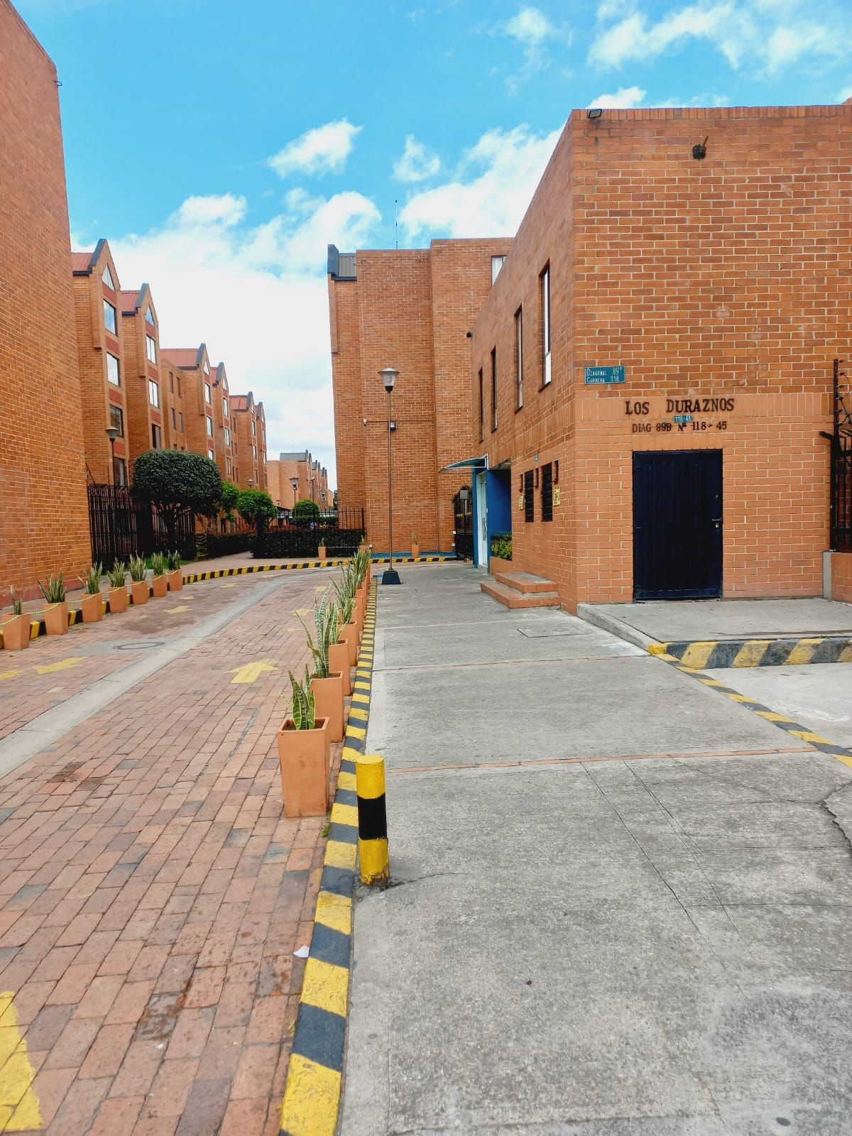 Apartamento en venta Cundinamarca Bogotá Cjr Los Duraznos 51 m2 Habitaciones 2 Baños 1 Garajes 0 Precio $235000000