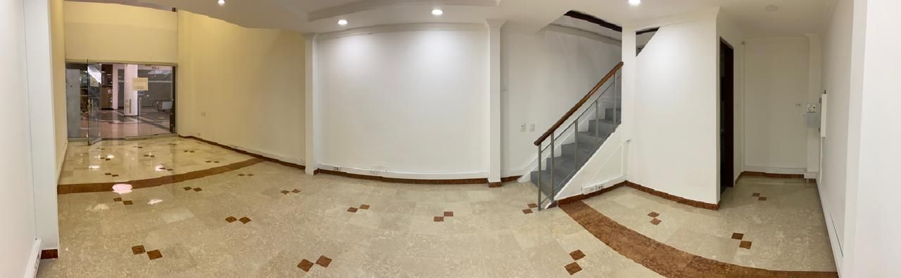 Local en arriendo Cundinamarca Bogotá La Calleja - Edif Bazhai 43 m2 Habitaciones 0 Baños 1 Garajes 0 Precio $3700000