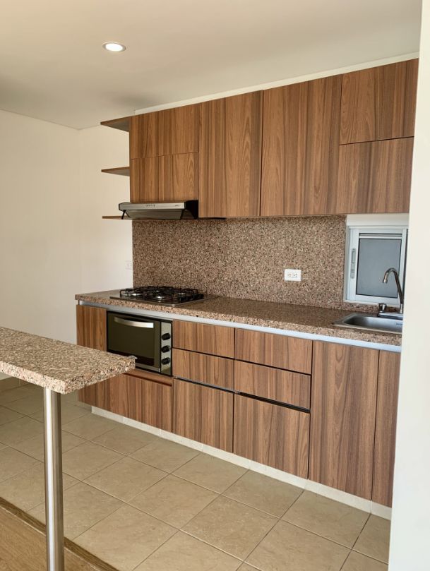 Apartamento en arriendo Antioquia Rionegro El Caney 74 m2 Habitaciones 3 Baños 2 Garajes 1 Precio $2700000