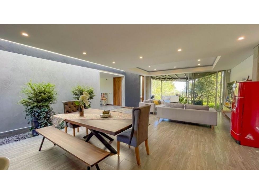 Casa en venta Antioquia Envigado La Pradera 514 m2 Habitaciones 4 Baños 5 Garajes 4 Precio $2690000000