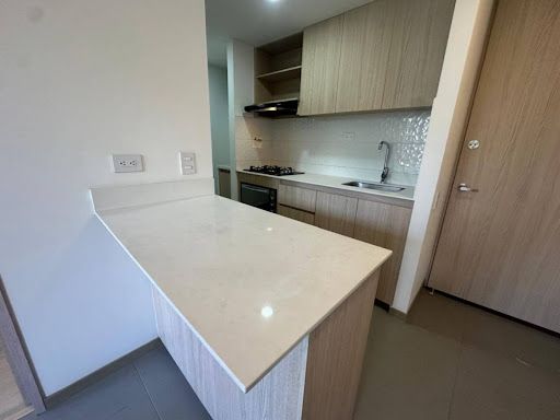 Apartamento en arriendo Antioquia Medellín Shellmar 47 m2 Habitaciones 2 Baños 2 Garajes 1 Precio $2400000