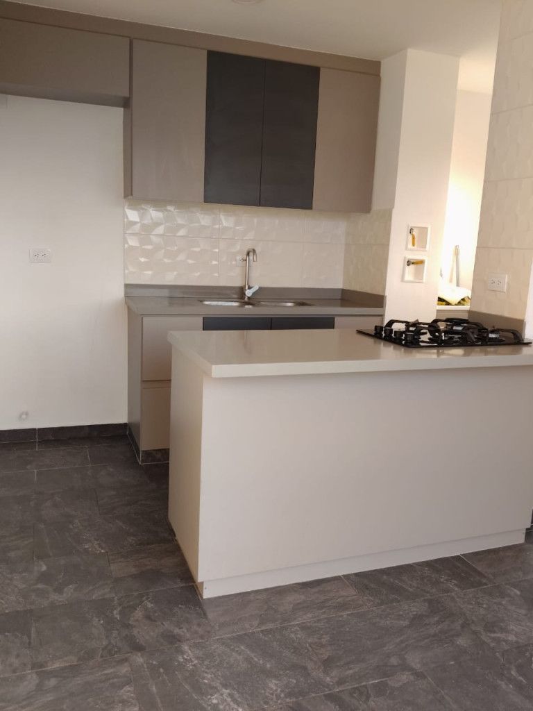 Apartamento en venta Antioquia Rionegro Alto Del Medio 50 m2 Habitaciones 2 Baños 2 Garajes 1 Precio $340000000