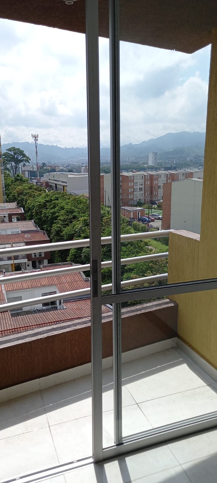 Apartamento en venta Risaralda Dosquebradas Br Lara Bonilla 70 m2 Habitaciones 3 Baños 2 Garajes 1 Precio $370000000