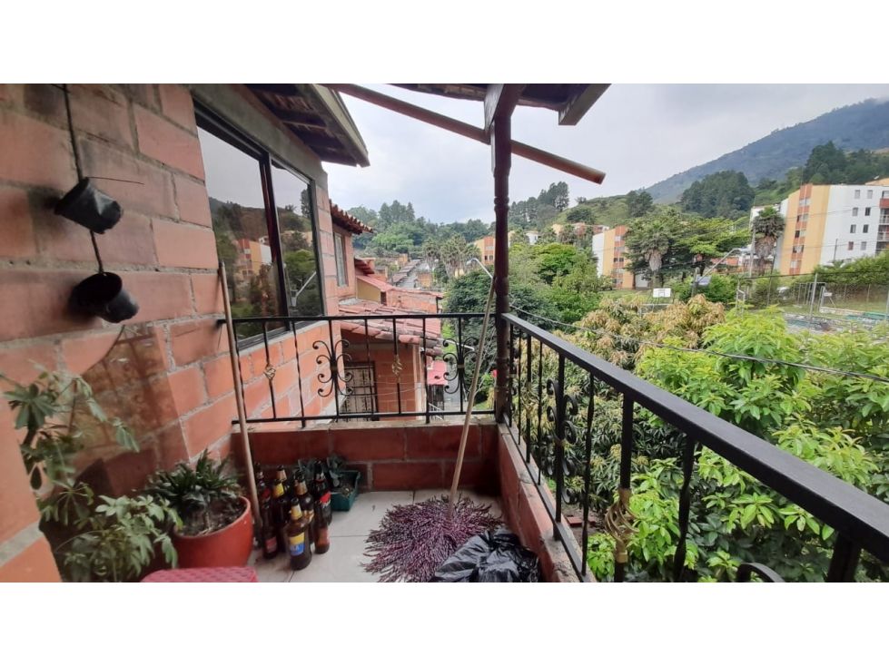 Casa en venta Antioquia Bello Ub Florida Verde 108 m2 Habitaciones 4 Baños 2 Garajes 0 Precio $260000000