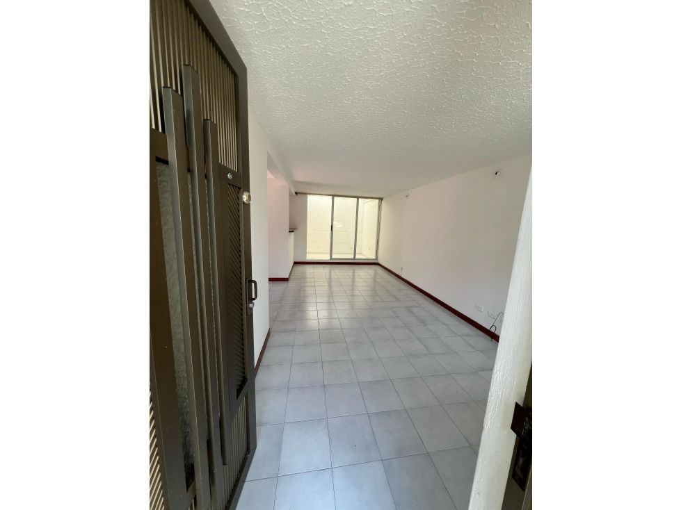 Apartaestudio en venta Antioquia Rionegro Belchite 110 m2 Habitaciones 2 Baños 2 Garajes 1 Precio $430000000