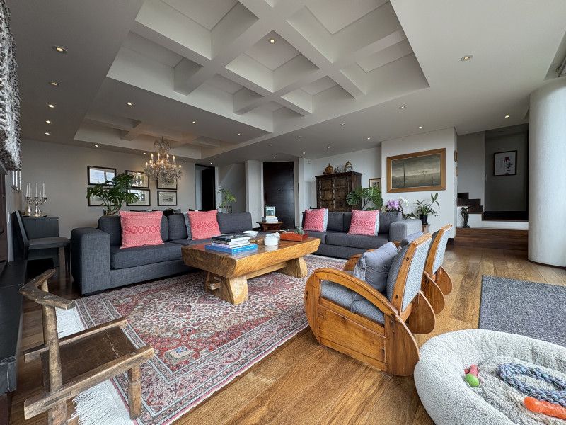 Apartamento en venta Cundinamarca Bogotá Emaus 321 m2 Habitaciones 3 Baños 5 Garajes 4 Precio $3950000000