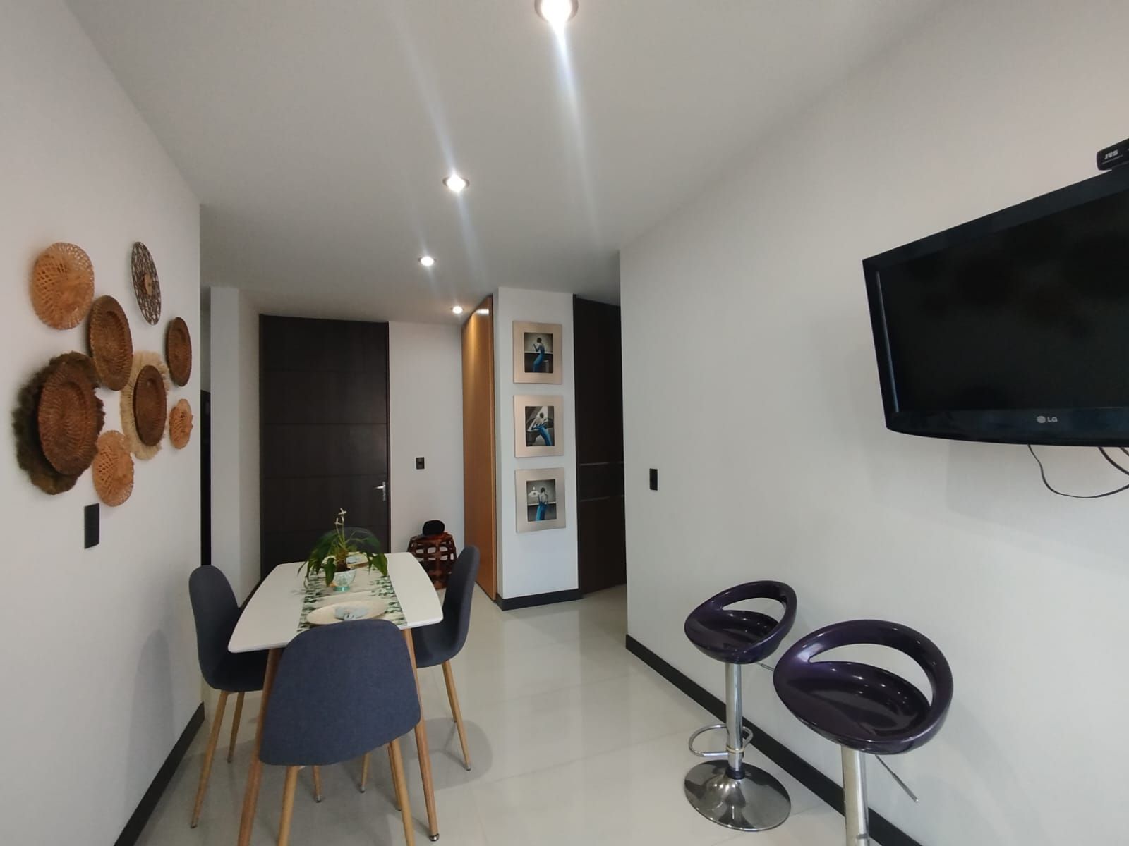 Apartaestudio en venta Risaralda Pereira Pinares Alto 55 m2 Habitaciones 1 Baños 2 Garajes 1 Precio $365000000