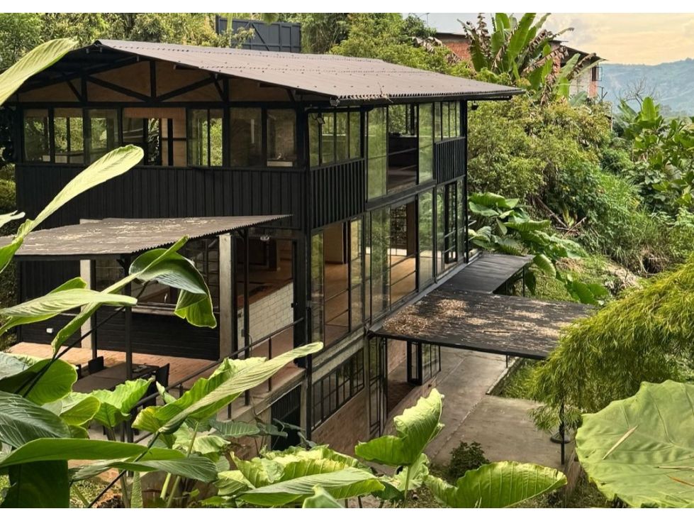 Casa Campestre en venta Caldas Manizales Manizales 300 m2 Habitaciones 3 Baños 3 Garajes 0 Precio $750000000