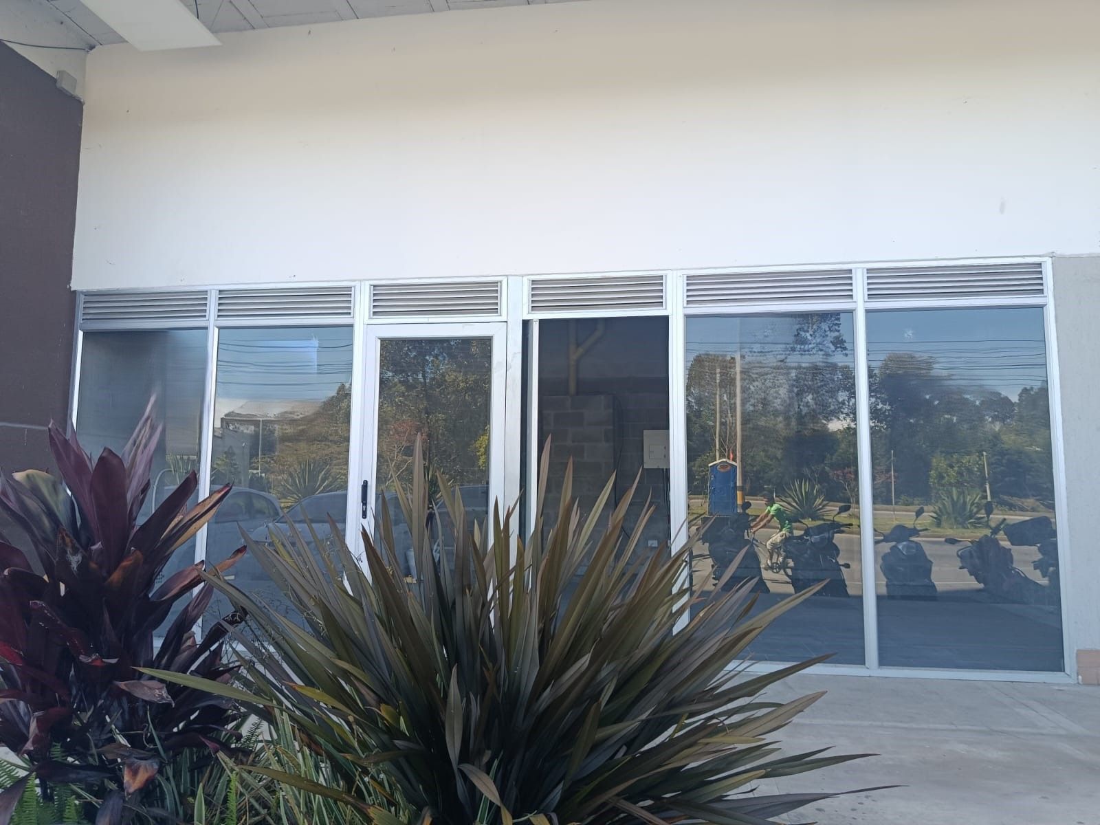 Local en arriendo Antioquia Rionegro El Porvenir 17 m2 Habitaciones 0 Baños 0 Garajes 0 Precio $3000000