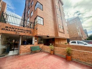 Apartamento en venta Cundinamarca Bogotá Las Acasias 115 m2 Habitaciones 3 Baños 3 Garajes 2 Precio $650000000
