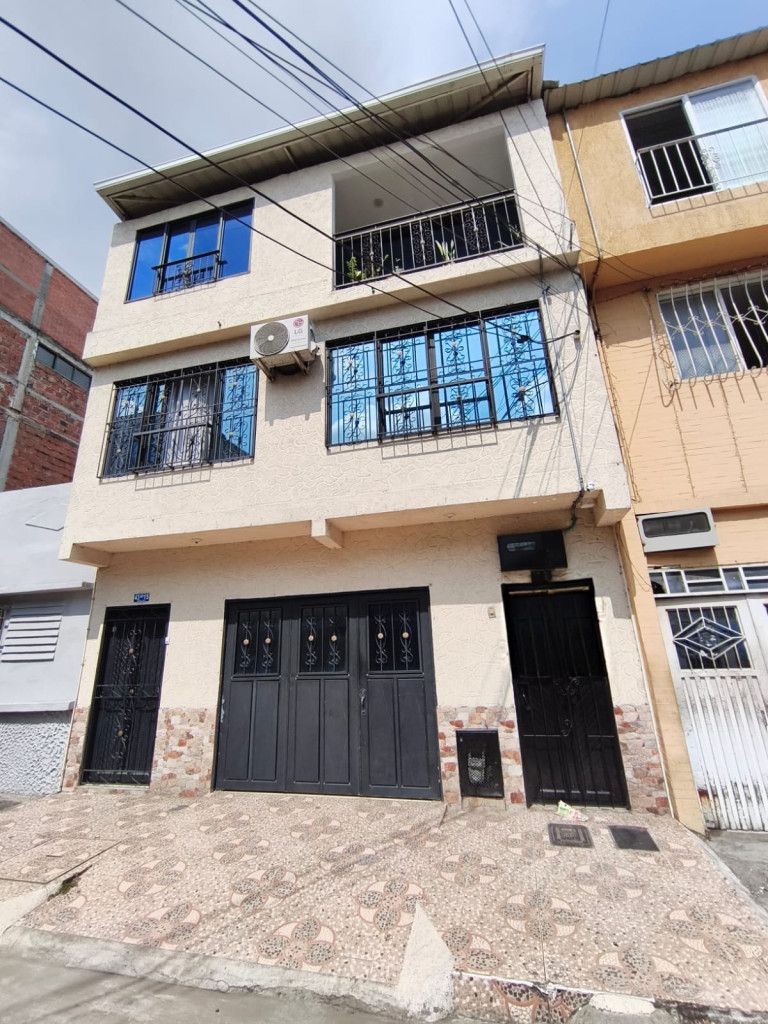 Casa en arriendo Valle Del Cauca Cali San Pedro 120 m2 Habitaciones 3 Baños 1 Garajes 0 Precio $1200000