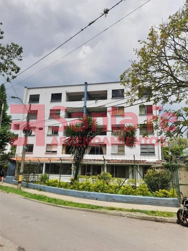 Apartamento en arriendo Antioquia Envigado Las Flores 70 m2 Habitaciones 3 Baños 2 Garajes 1 Precio $2050000