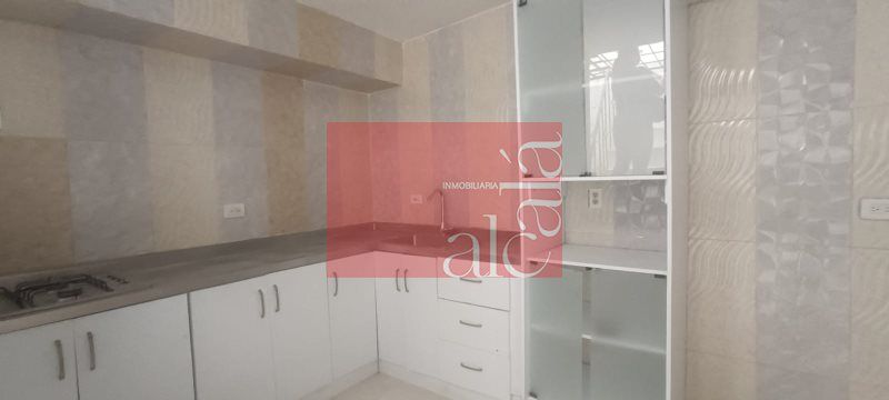 Casa en venta Antioquia Medellín Campo Valdes No2 98 m2 Habitaciones 5 Baños 2 Garajes 0 Precio $350000000