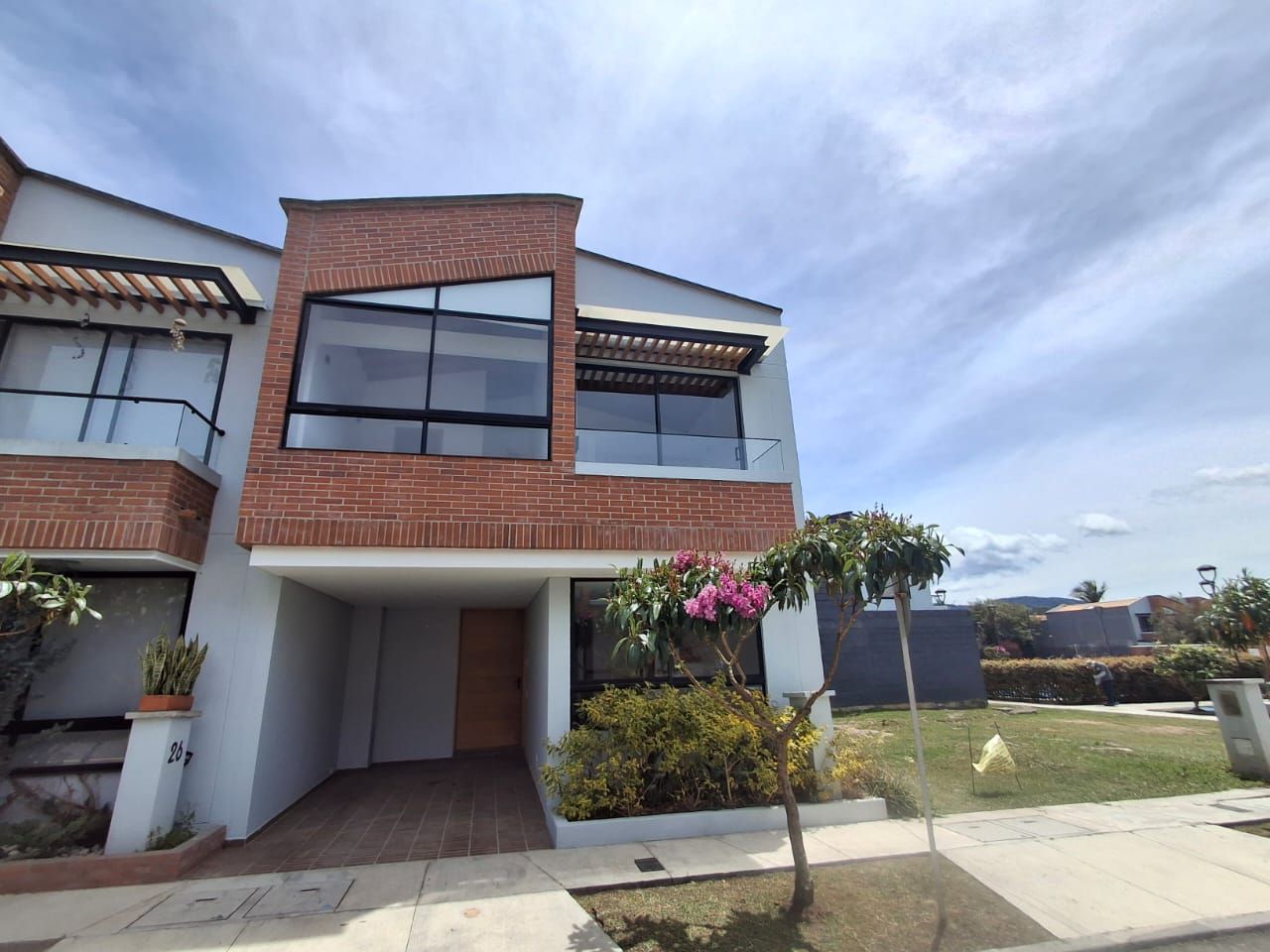 Casa en venta Antioquia La Ceja La Floresta 140 m2 Habitaciones 3 Baños 3 Garajes 1 Precio $650000000