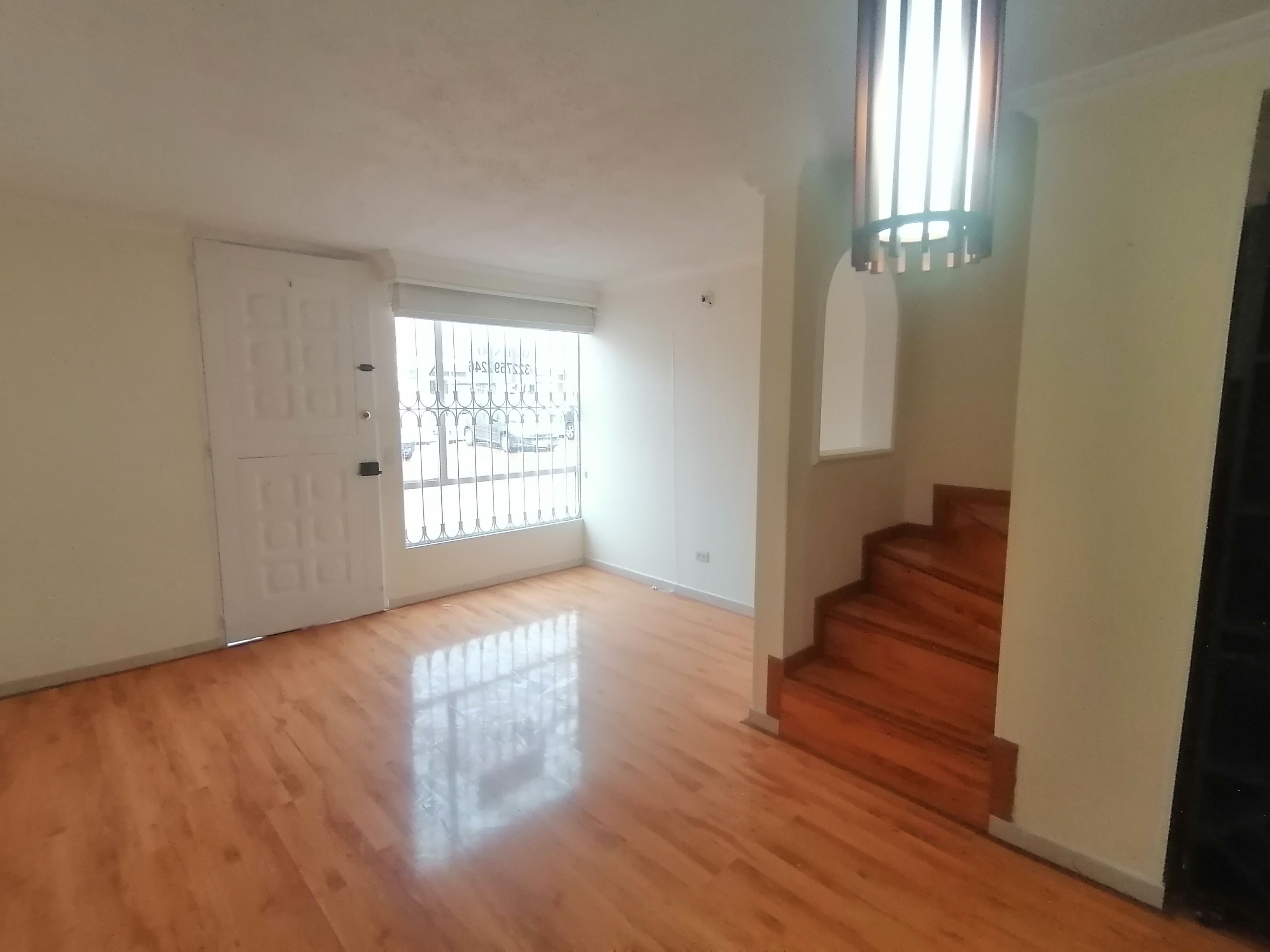Casa en arriendo Cundinamarca Bogotá Portales Del Norte 74 m2 Habitaciones 3 Baños 2 Garajes 1 Precio $2132000
