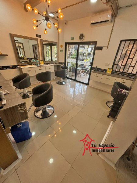 Local en venta Antioquia Medellín Lorena 75 m2 Habitaciones 0 Baños 2 Garajes 0 Precio $560000000