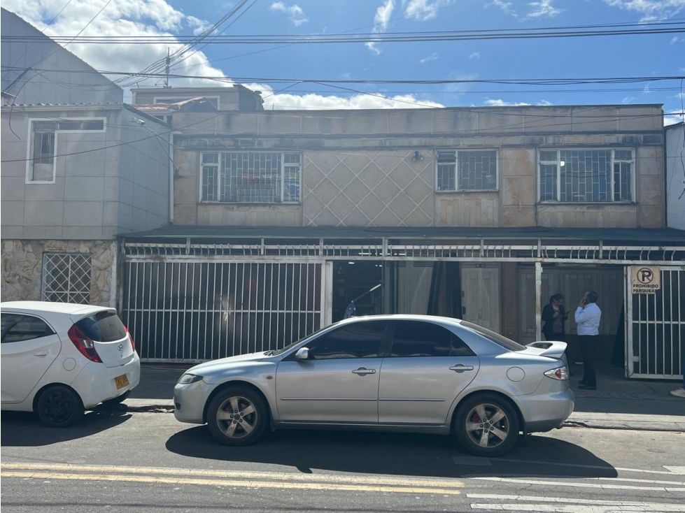 Casa en venta Cundinamarca Bogotá Alcazares 273 m2 Habitaciones 1 Baños 1 Garajes 0 Precio $1100000000