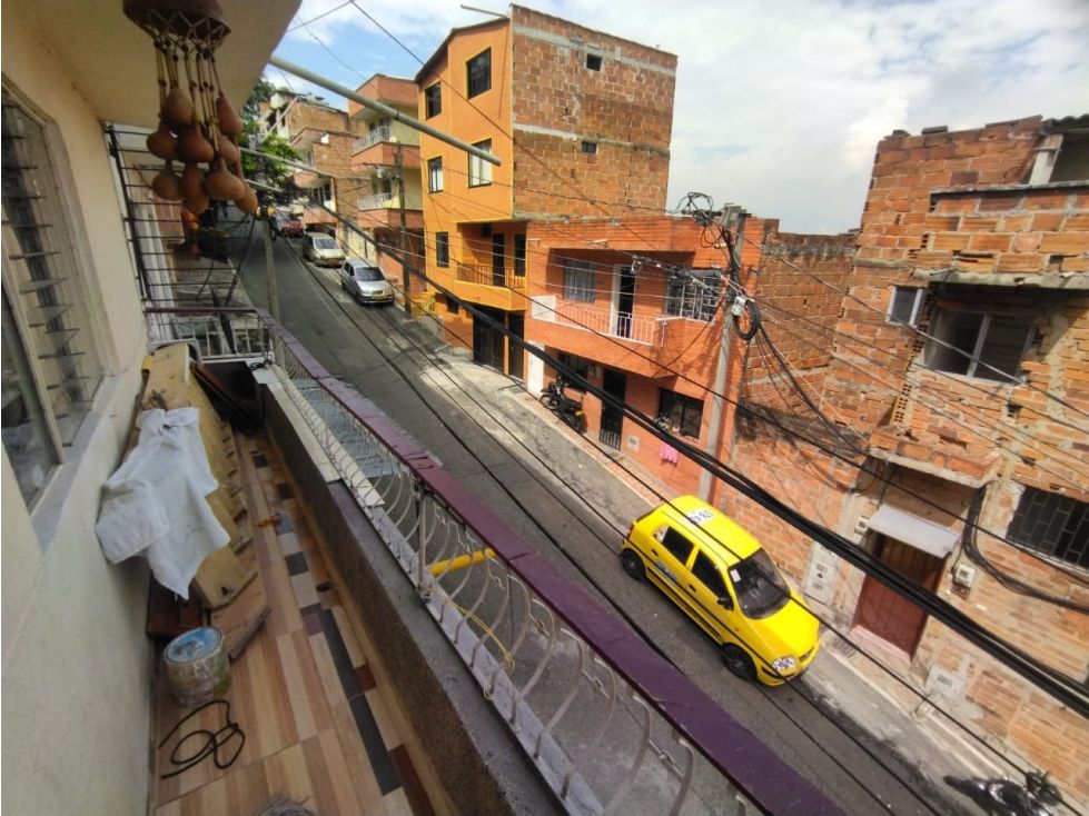 Casa en venta Antioquia Medellín Las Palmas 108 m2 Habitaciones 4 Baños 2 Garajes 0 Precio $300000000