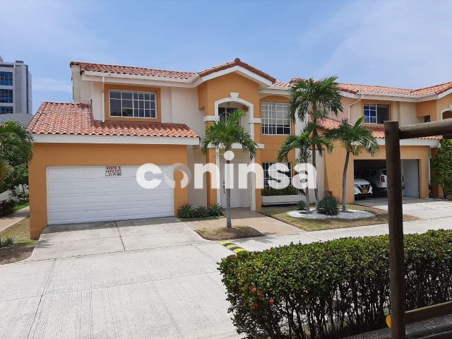 Casa en arriendo Atlántico Barranquilla Cr Florida Village 260 m2 Habitaciones 3 Baños 4 Garajes 0 Precio $7000000