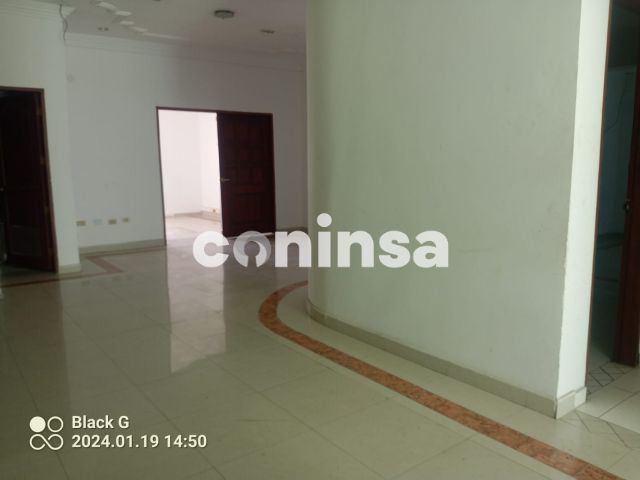 Local en arriendo Atlántico Barranquilla Los Olivos Ii 520 m2 Habitaciones 0 Baños 2 Garajes 0 Precio $14040000