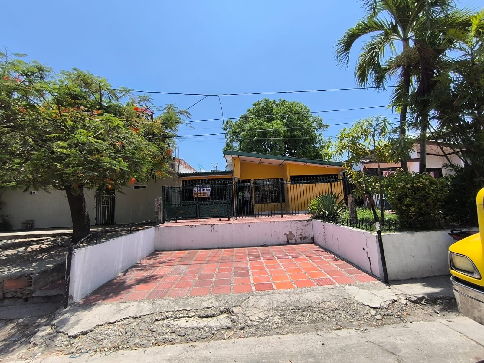 Local en arriendo Bolívar Cartagena El Bosque 20 m2 Habitaciones 0 Baños 1 Garajes 0 Precio $1000000